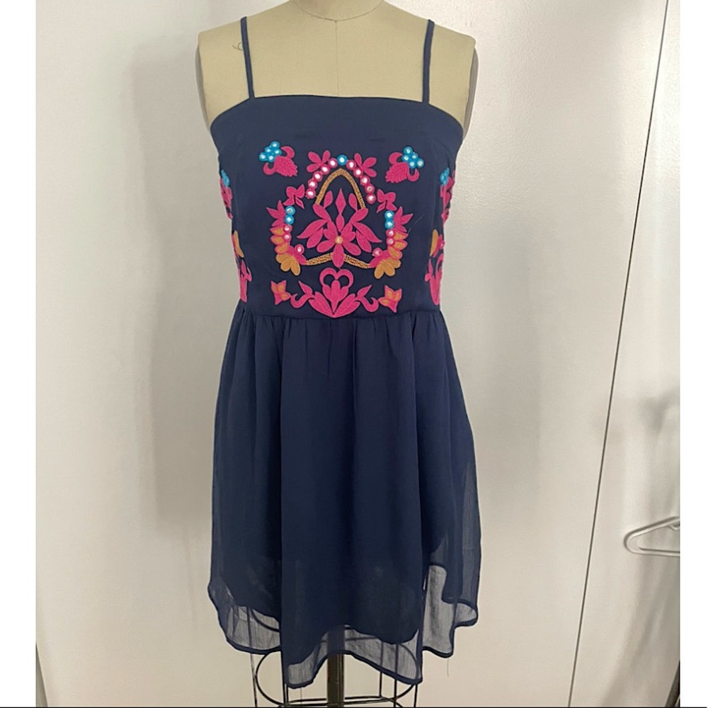 NEW spaghetti strap embroidered navy dress